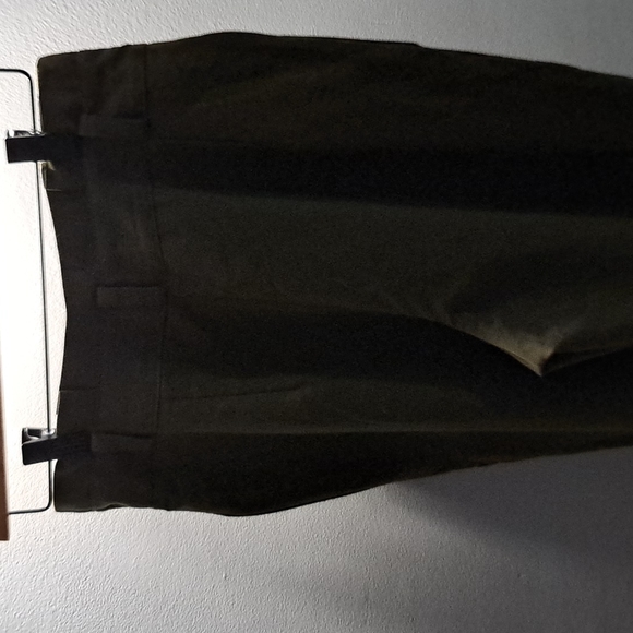 Forever 21 Green Paperbag Style Pants - Picture 3 of 5